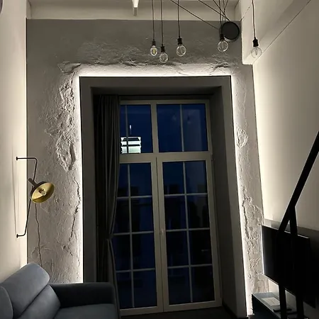 Radio Loft - 460 Apartment *